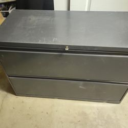 FREE Hon Filing Cabinet With Lock & Key FREE