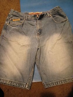 Brooklyn Express men's cargo Jean Stone wash shorts size 42 excellent condition
