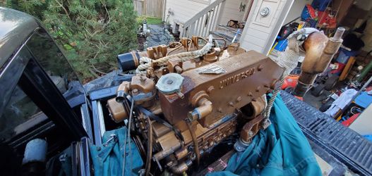 UNIVERSAL ATOMIC DIESEL MARINE 4cyl 30 hp Model 5432