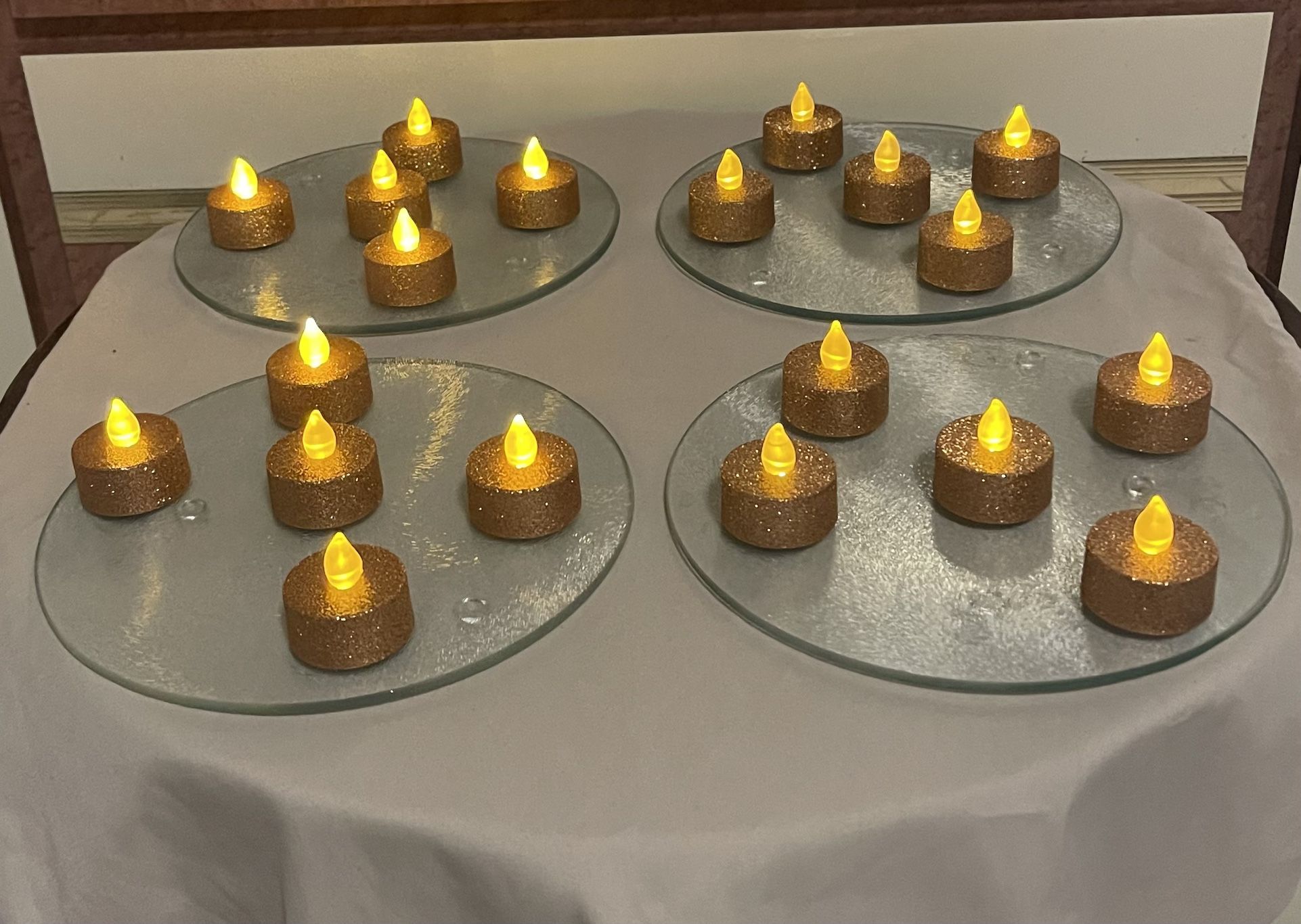 Home Decor Each Set $3.00