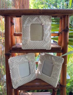 Set of 3 laced crochet photo frames