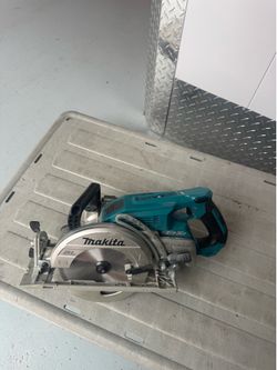 Makita 36V Skill saw