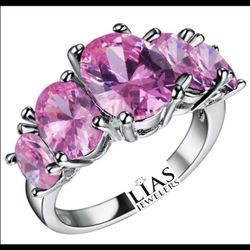 New 18k White Gold Engagement Ring 