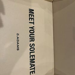 NIB 7.5 woman shoe black