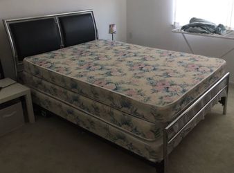Queen size bed with IKEA mattress