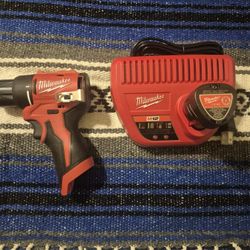 Milwaukee M12 Lithium-ion Subcompact Brushless 3/8 Drill Driver, One 1.5ah Battery And Charger All New