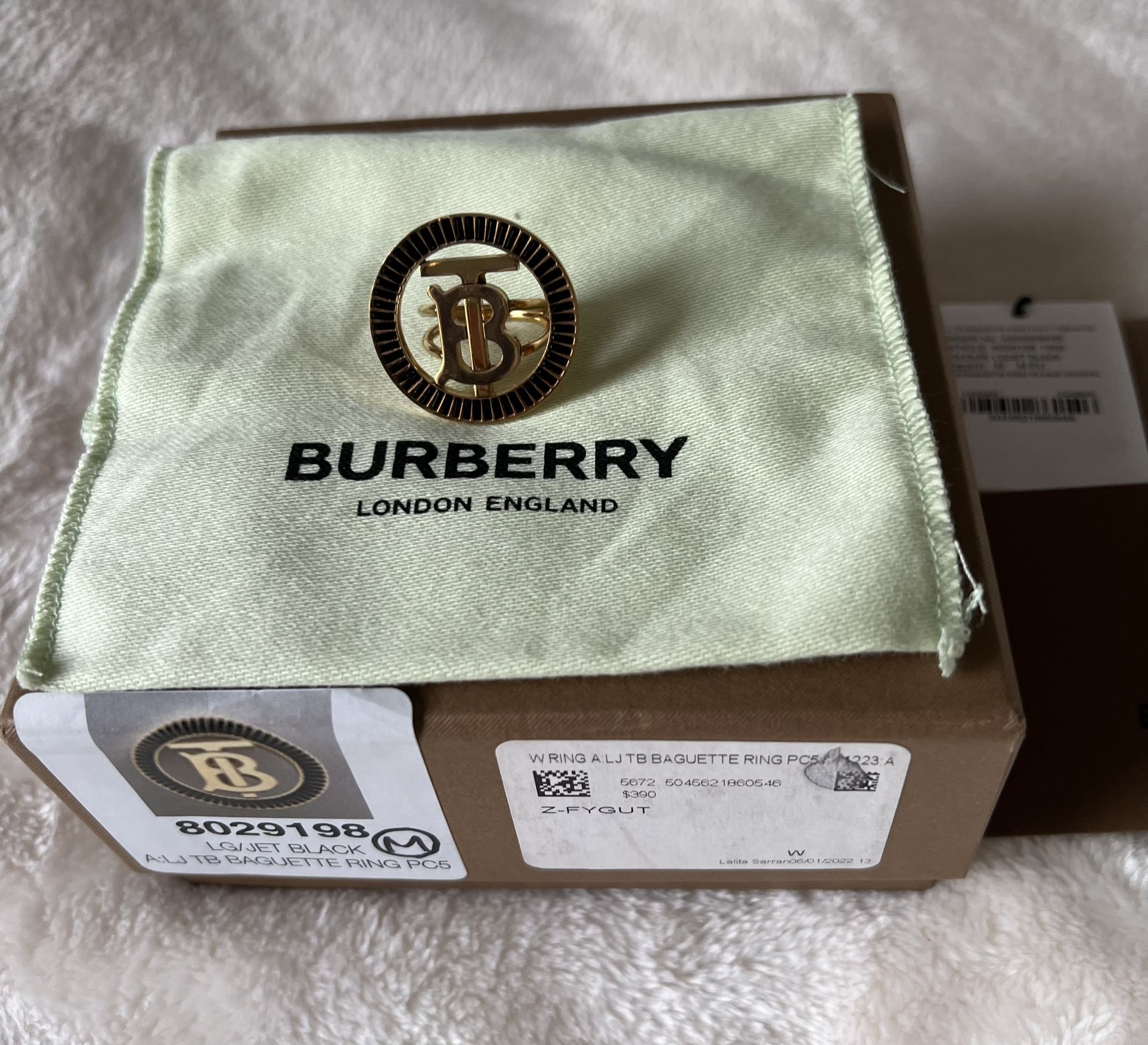 Authentic Burberry Ladies Ring