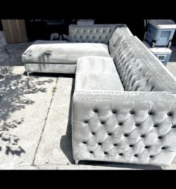 Amie Gray Sectional