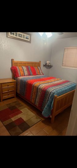 Full size bedroom oak set