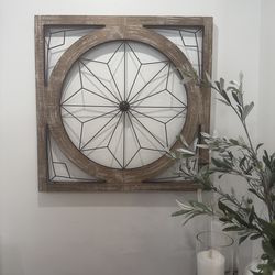 Stratton Home Decor Round Wood and Metal Medallion Wall Decor / Art