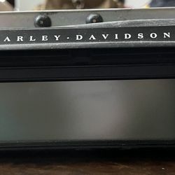$100 OEM Harley Davidson (2012 Street Glide) Radio