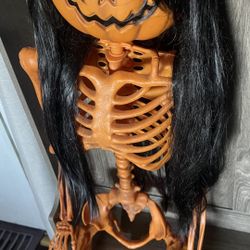 Black Wig With Bangs 