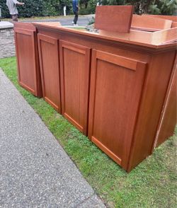 Free cabinets
