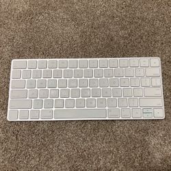 Apple Magic Wireless Keyboard - Bluetooth Rechargeable 