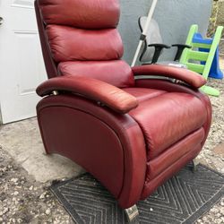 Barcalounger ®️ Leather Modern Recliner Chair 