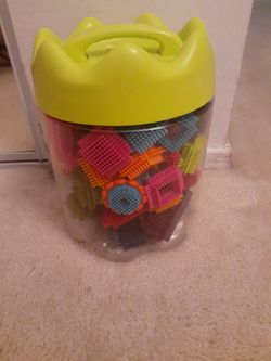 BLOCK TOYS