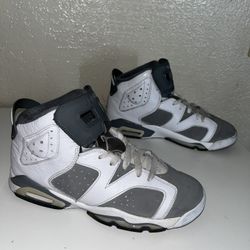 Nike Air Jordan 6 Retro “Cool Grey”  5.5 Y 