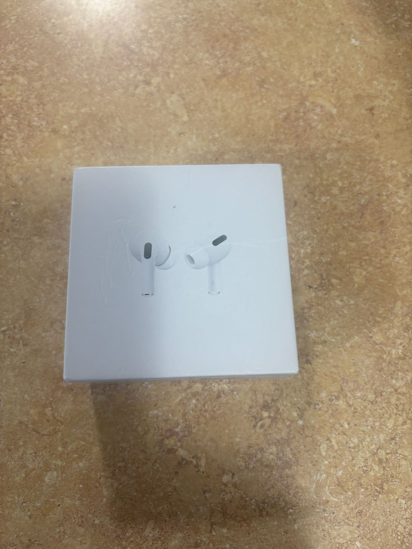 airpods pros