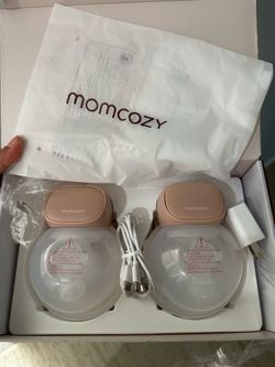 Momcozy wearable breast pump