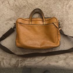 Fossil shoulder Briefcase 