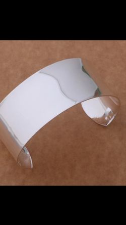 Sterling silver bangle bracelet