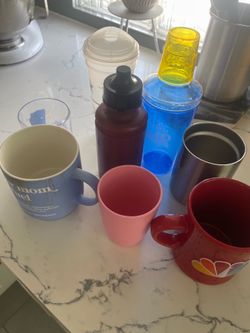 Free Mugs and Water Bottles Lot