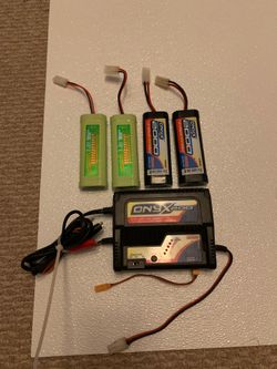 ONYX 200 AC/DC peak charger - Four 7.2V battery’s