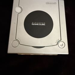 GameCube with HDMI Adapter & 2 Remotes