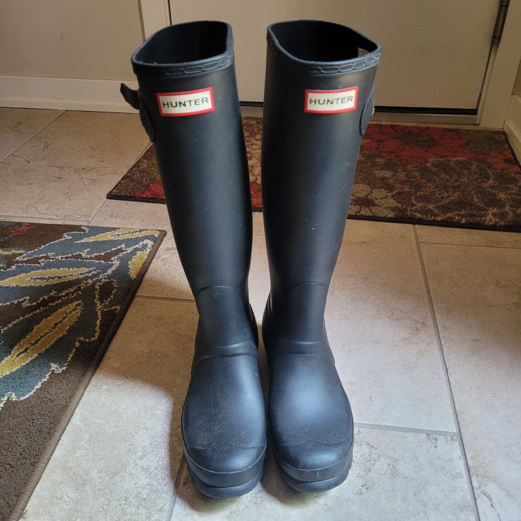 Hunter Rain Boots, Women's US Size 7