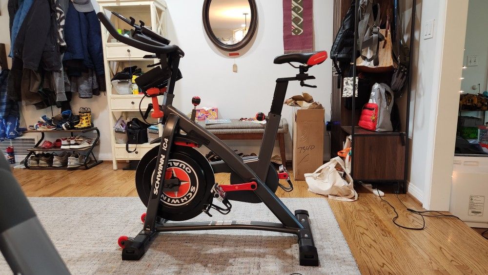 Schwinn IC4 Exercise Bike