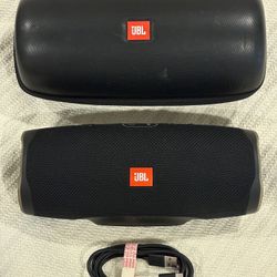 JBL Charge 4 Speaker, Carrying Case, & USB-C Cable