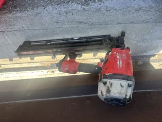 Milwaukee Nailer