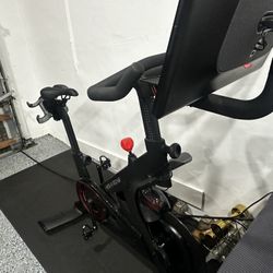 Pelotón Bike+