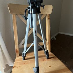 📸 Philips Adjustable Tripod with Carrying Case