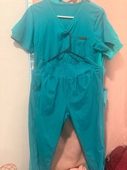 Monarch Scrubs Set Teal V-Neck Top and Pants