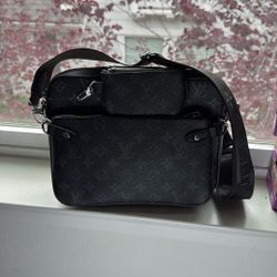 Louis Vuitton Monogram Eclipse Reverse Trio Messenger Bag
