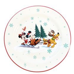 DISNEY PARKS Happy Holidays Collectible Plate Mickey Minnie & Pluto Pulling Sled