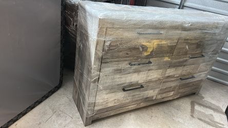 Storagr-Moving sale