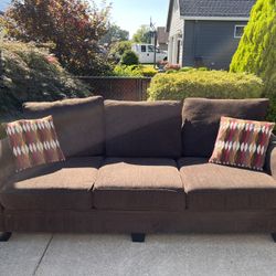 Super Comfy Big Sofa Couch With Loose Pillows 