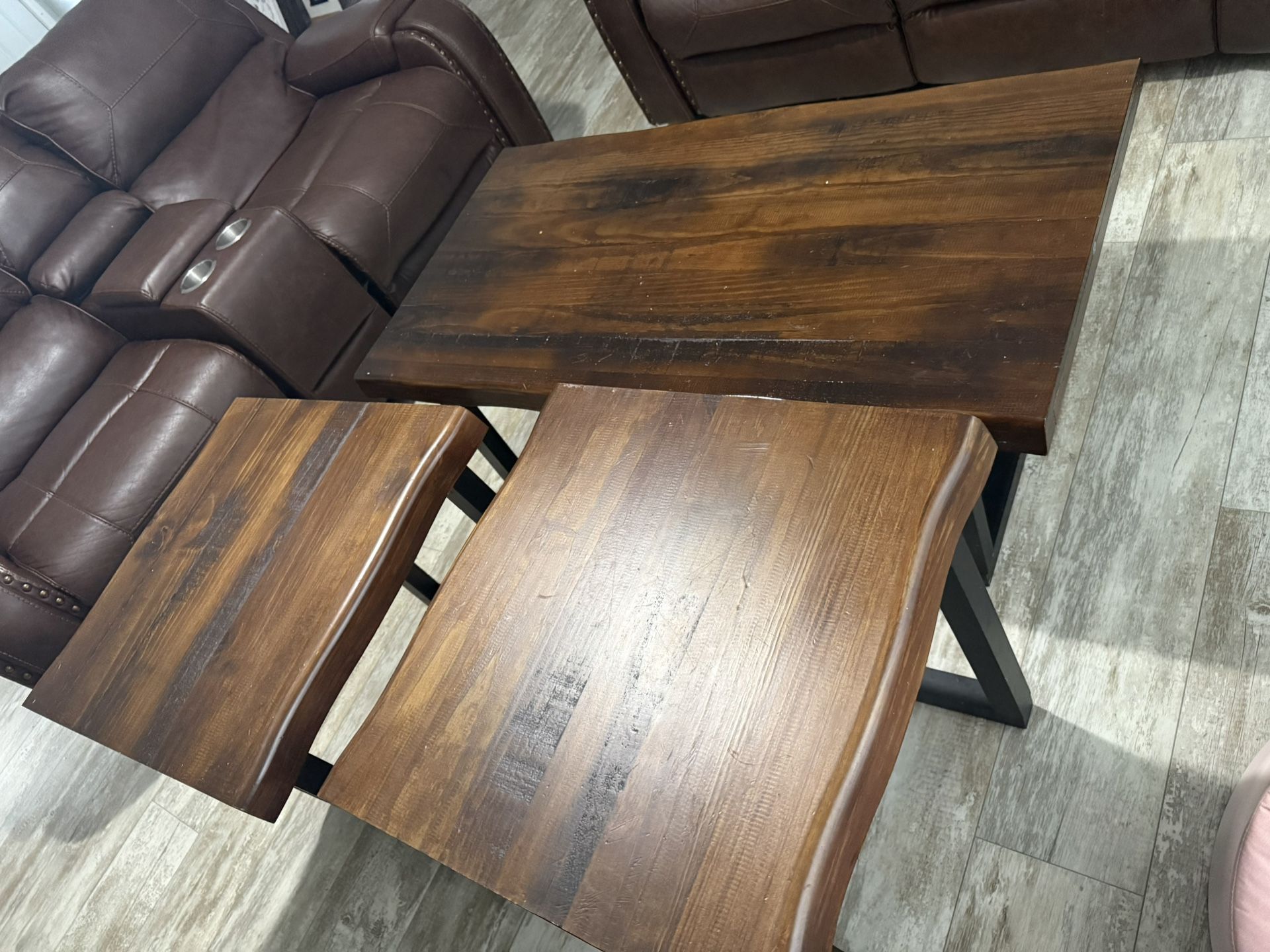 Coffee And End Tables