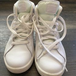 Women’s Shoes