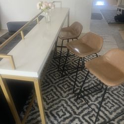 Counter bar With-stools