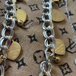 Name Brand Jewelry 4 Piece Lot Set Earrings Necklace 2 Bracelets 