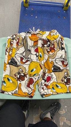 Looney Tunes All Over Print Shorts – Size Small