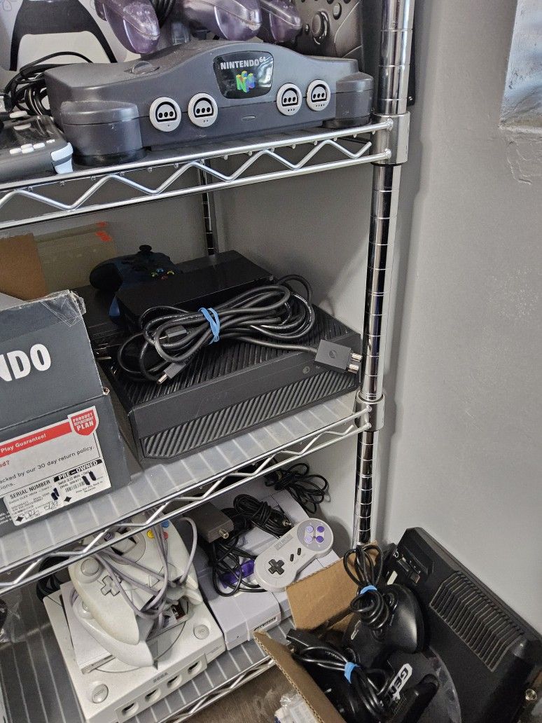 Cell Cycle has Retro Game System Bundles! N64, Dreamcast, Sega, SNES $120