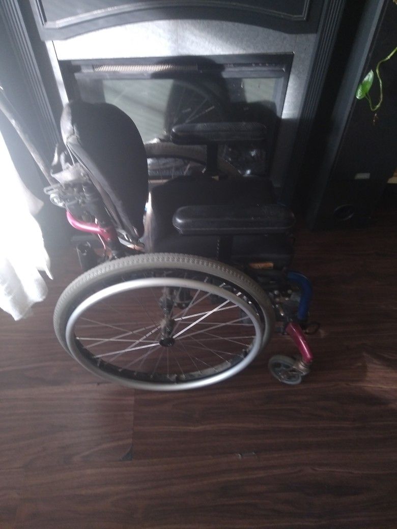 Ki Mobility Little Wave Clik Wheelchair