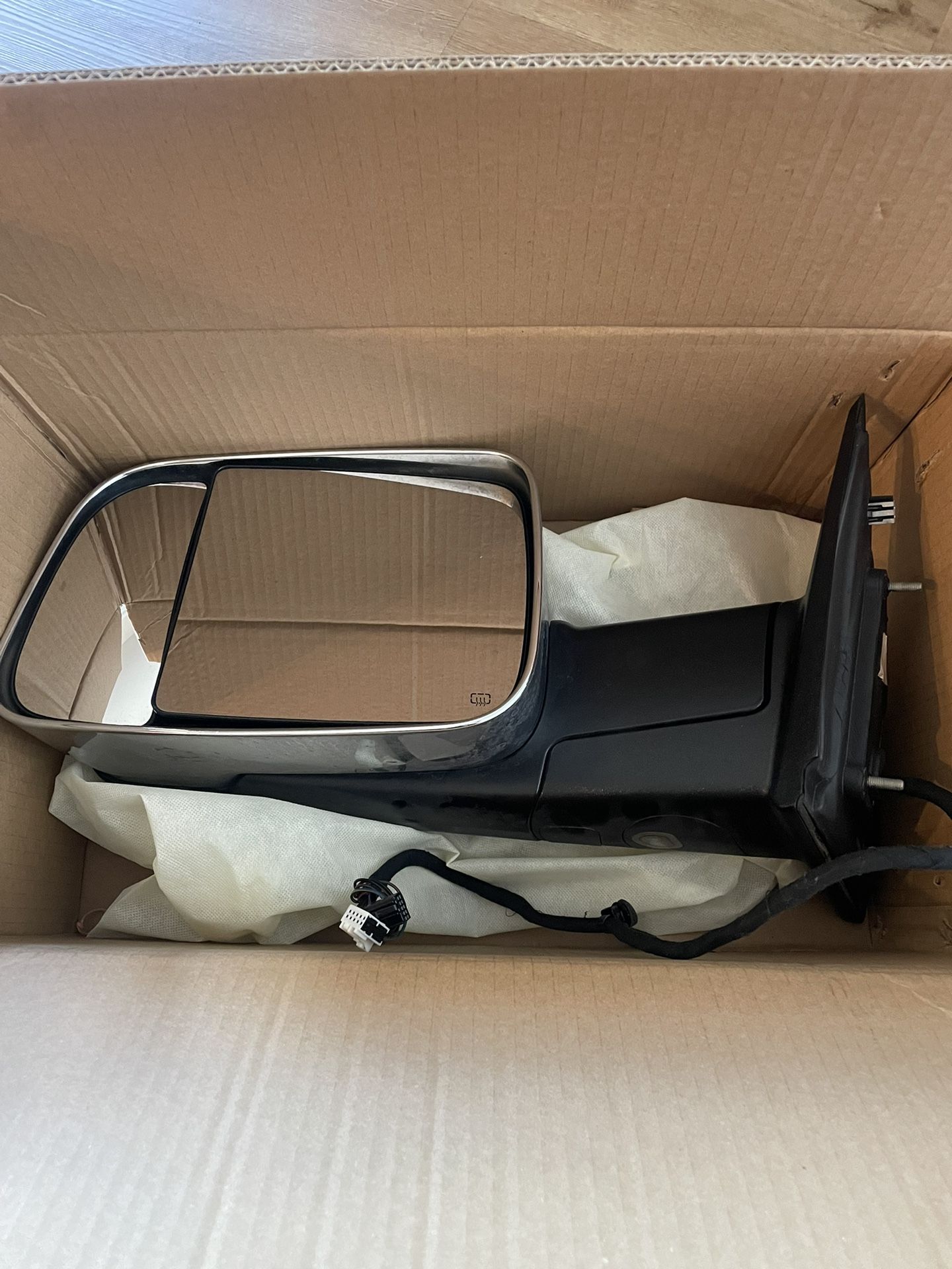 2016 Ram 1500 Tow Mirror (D/S Only)