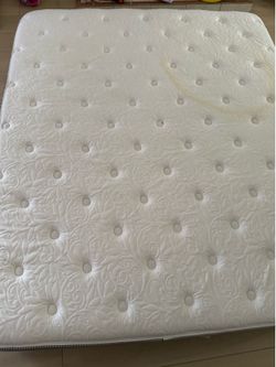 12 inches memory foam  matress- cal king size