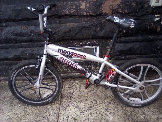 Freestyle mongoose BMX Bike