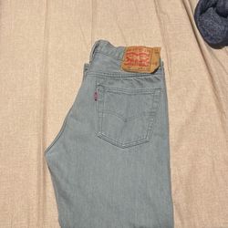 501 Levi’s 34-30